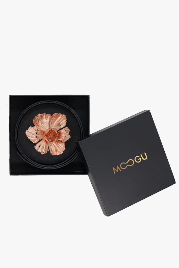 Curea Big Flower Black Rose