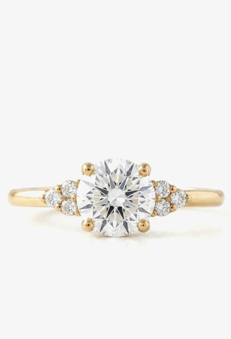 Inel de logodnă Simply Yours cu diamant lab grown 0,9 ct G/VS1 și diamante laterale în aur 14k galben, MOOGU®
