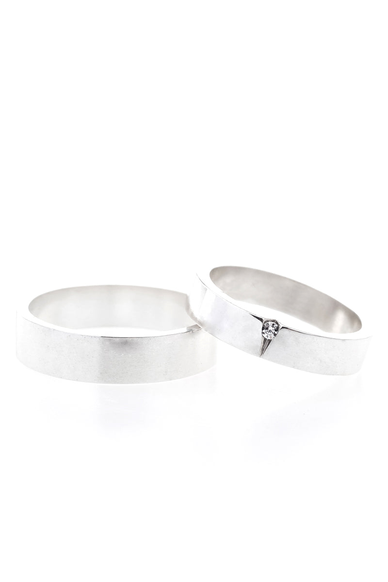 Amour Gold Rings
