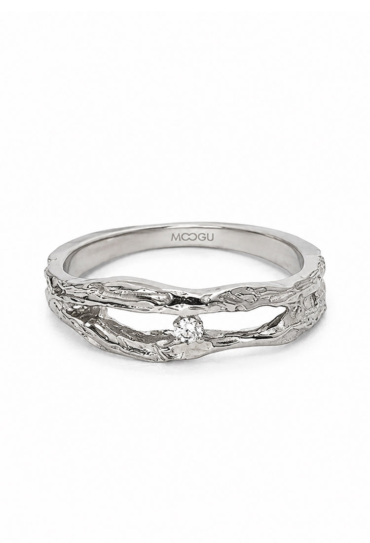 Hug Me Engagement Ring