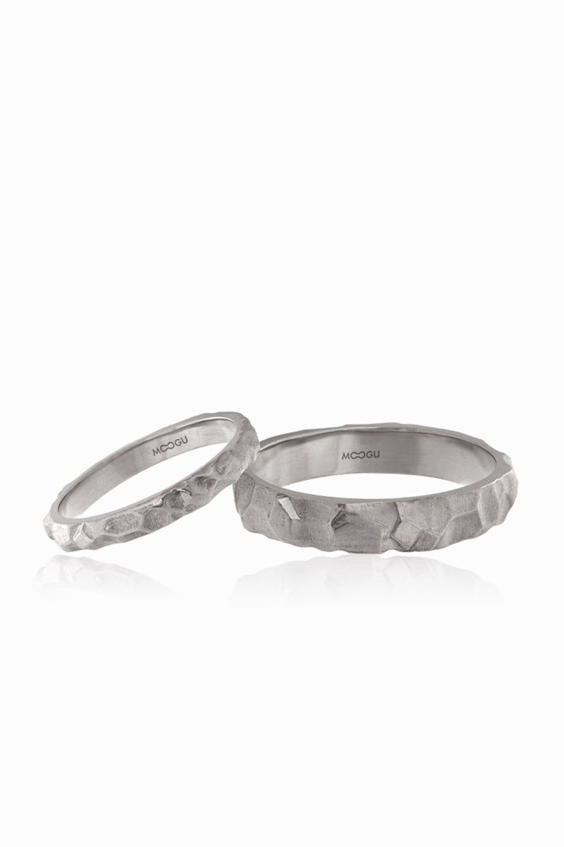 Amanti Wedding Rings