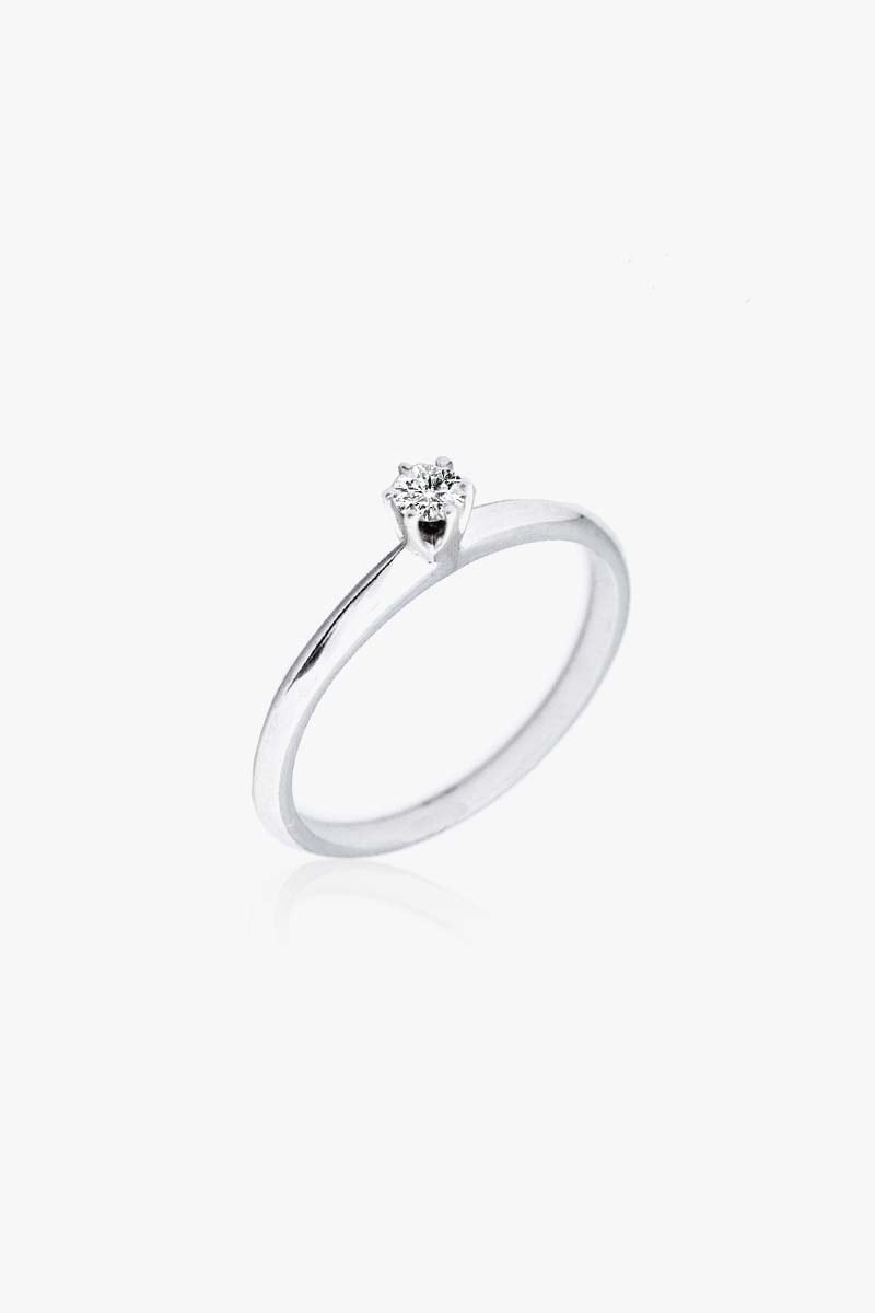 Solitaire Engagement Ring