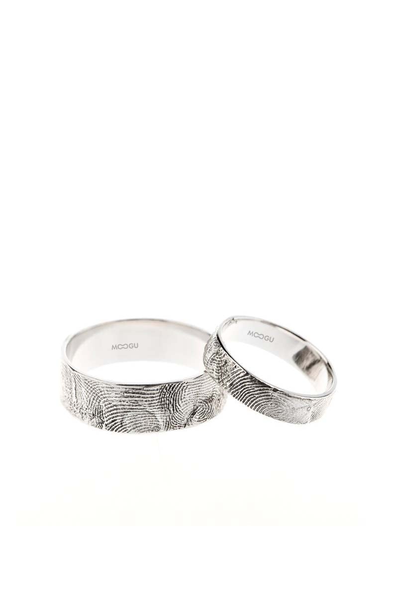 Finger Print Sculpt Wedding Bands